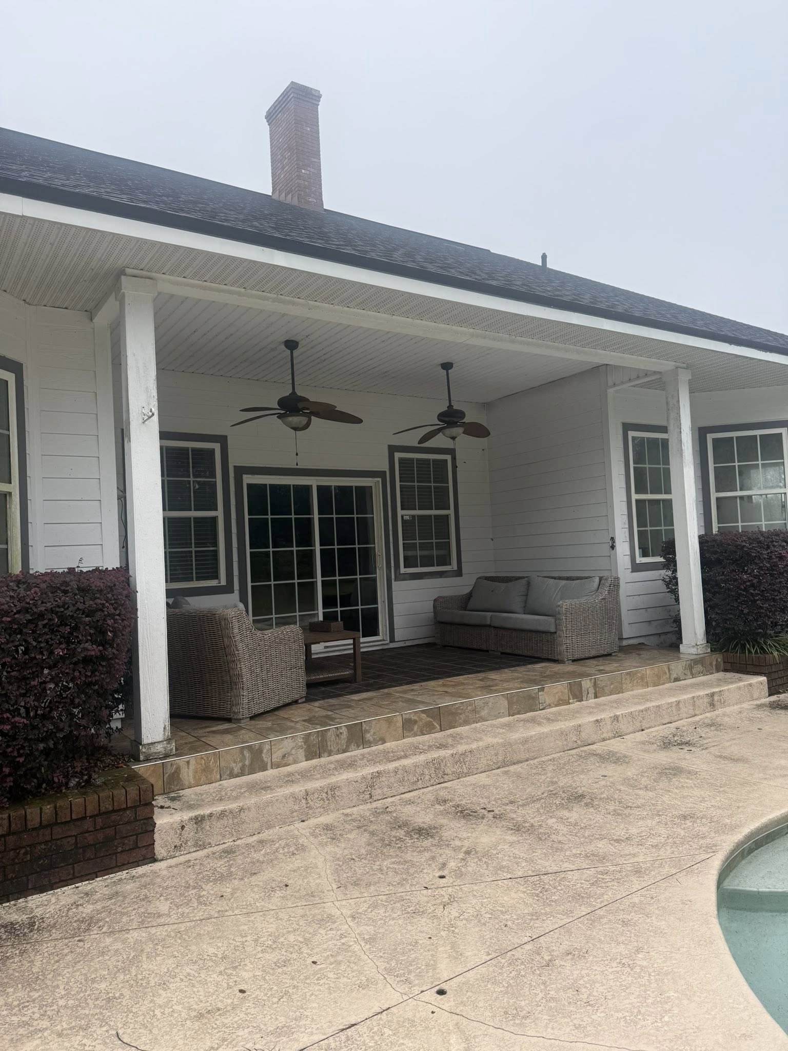 Clean surface after soft washing